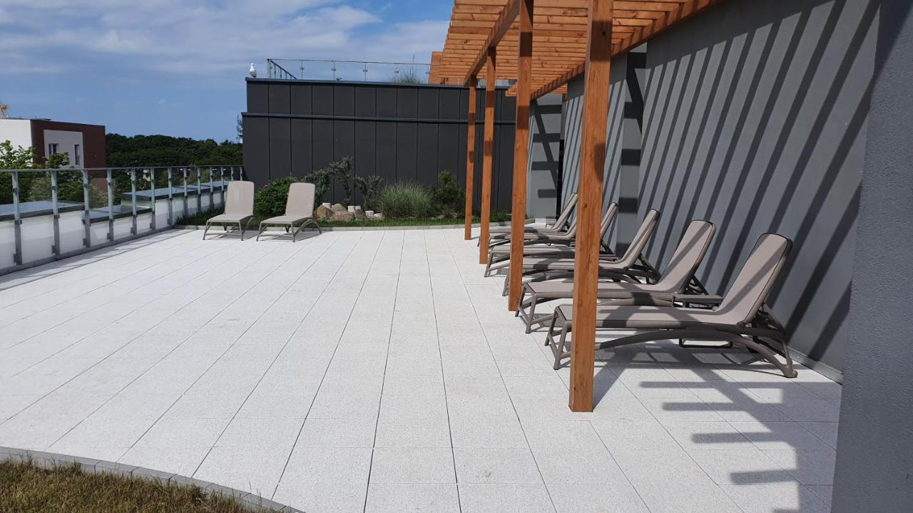 Apartament Baltyk Nadmorskie Tarasy Z Parkingiem Kołobrzeg Extérieur photo