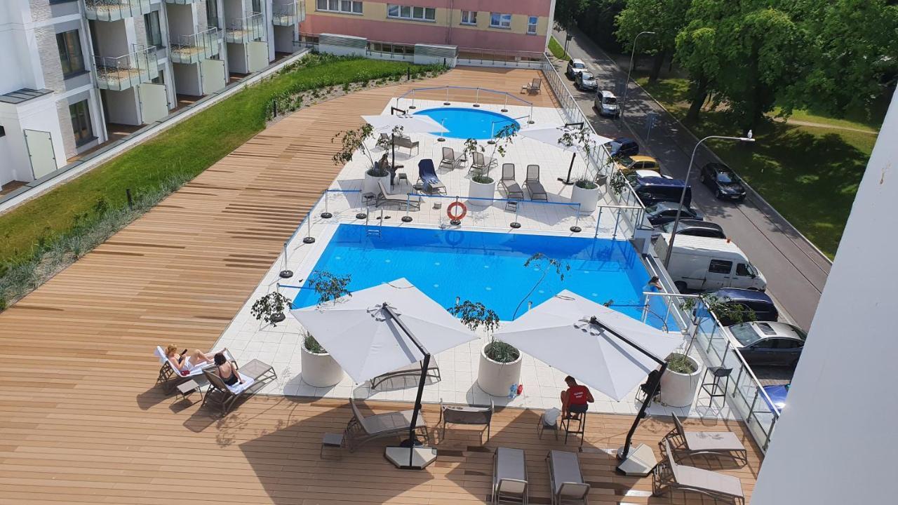 Apartament Baltyk Nadmorskie Tarasy Z Parkingiem Kołobrzeg Extérieur photo