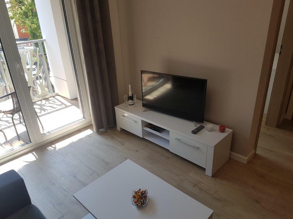 Apartament Baltyk Nadmorskie Tarasy Z Parkingiem Kołobrzeg Extérieur photo