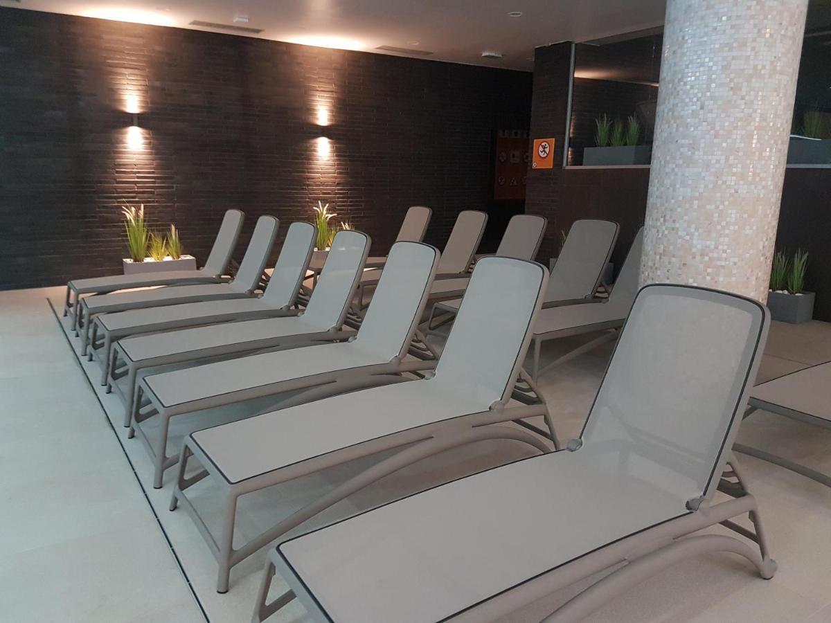 Apartament Baltyk Nadmorskie Tarasy Z Parkingiem Kołobrzeg Extérieur photo